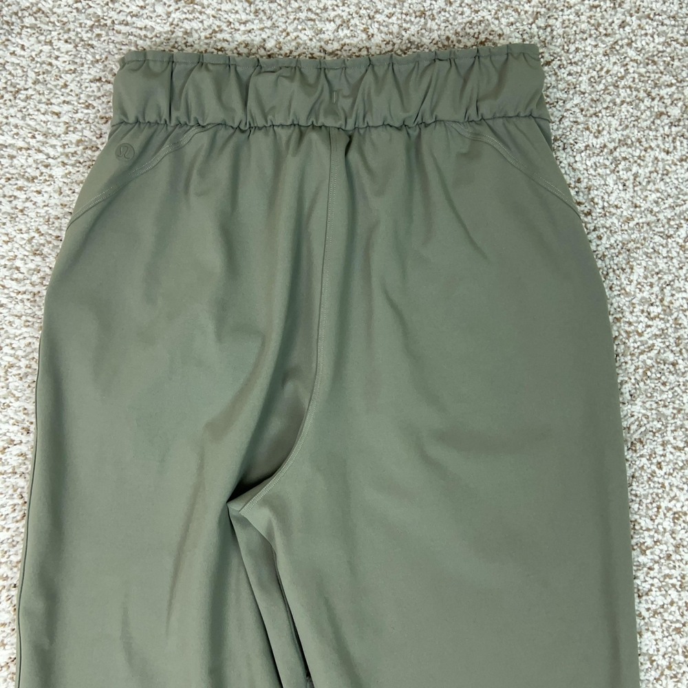 Lululemon Pants Womens 4 Green Stretch Jogger High Rise Pockets Workout Gym - Picture 9 of 10